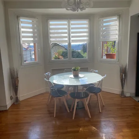 Maison Proche Jo Pour 10/12pers بيت للعطل *